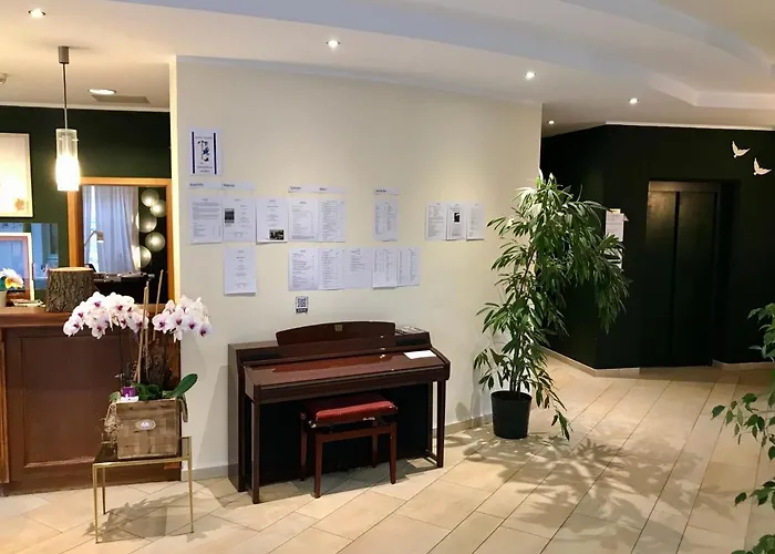 Haus Deckers Szálloda 3*